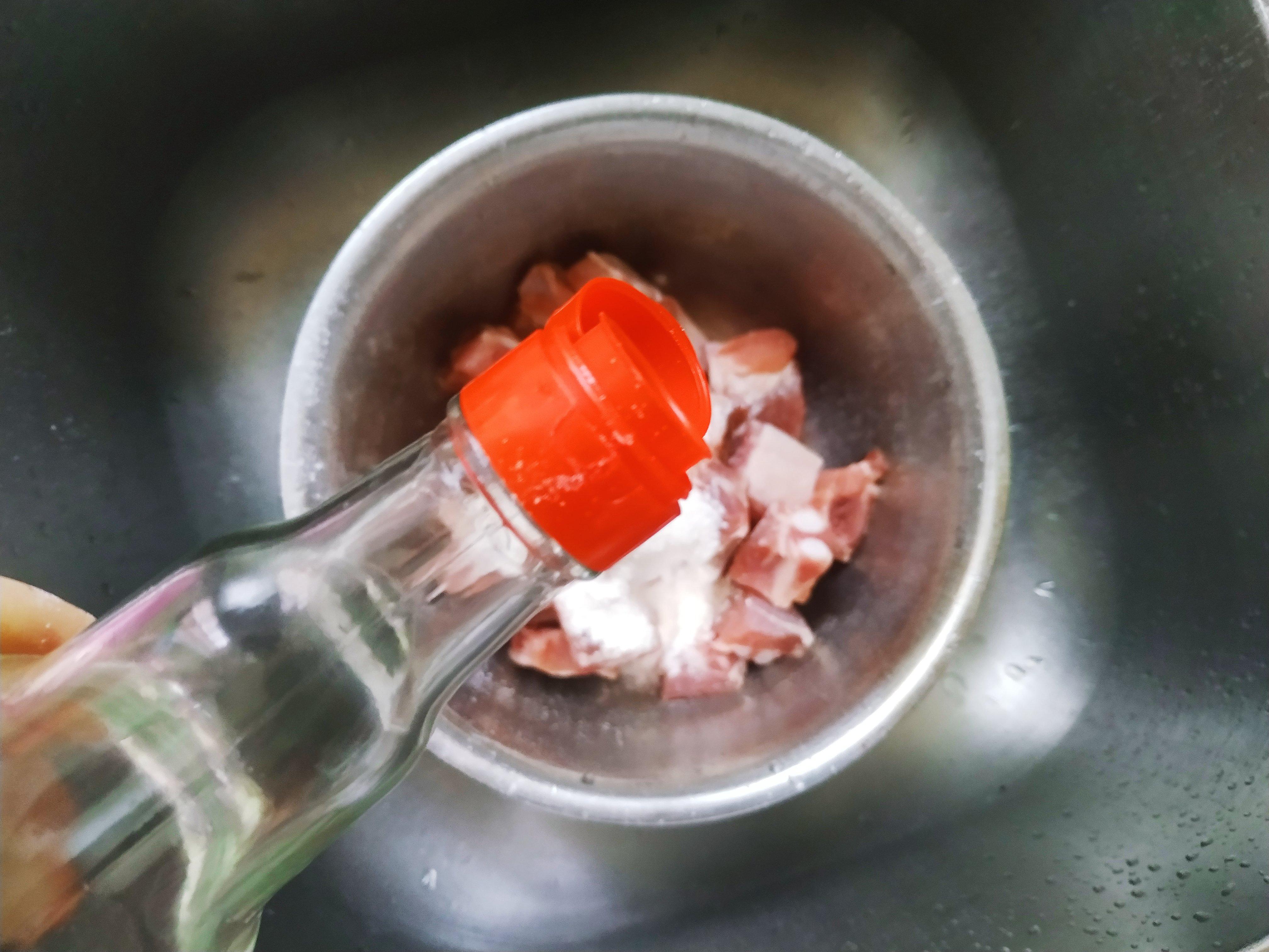 排骨去腥用冷水还是热水，你做对了吗