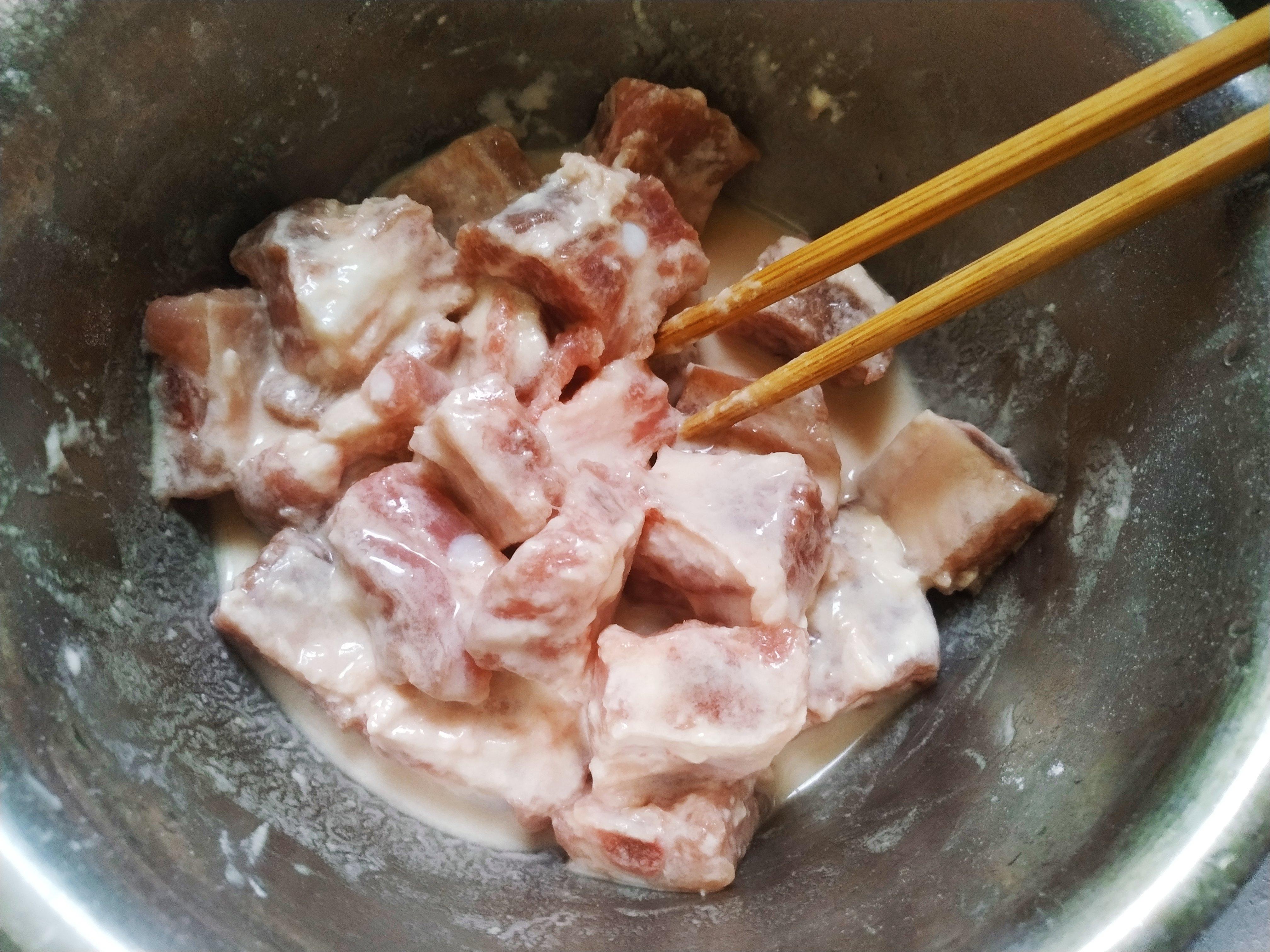 排骨去腥用冷水还是热水，你做对了吗