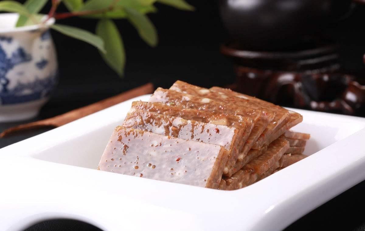 焖子是什么，焖子是不是皮冻