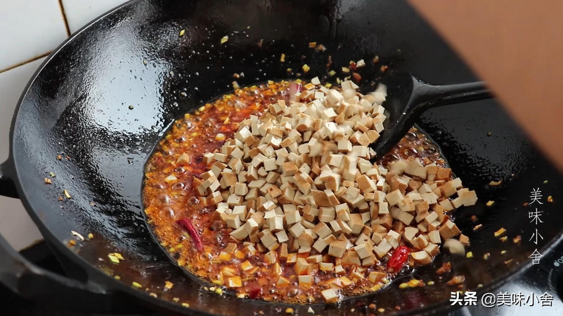 砂锅土豆粉怎么做才好吃，砂锅土豆粉的做法