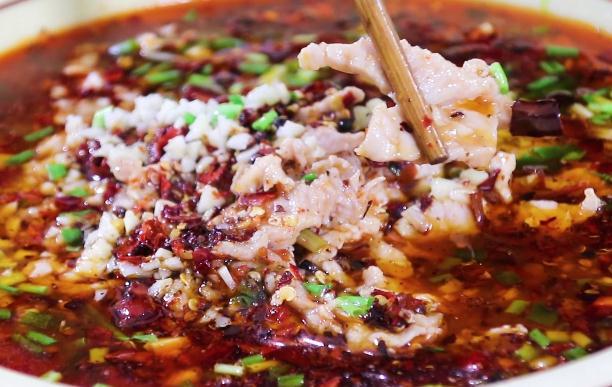 水煮肉片用什么肉，水煮肉片的做法配料