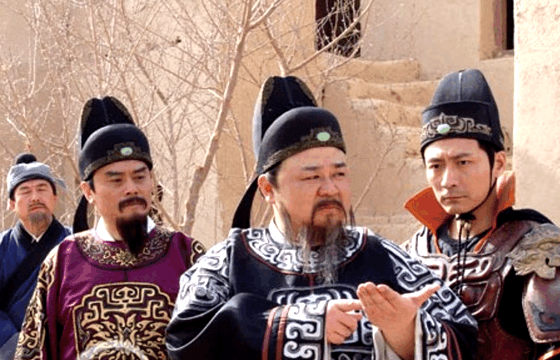 武则天和狄仁杰是什么关系，狄仁杰是武则天时期的吗