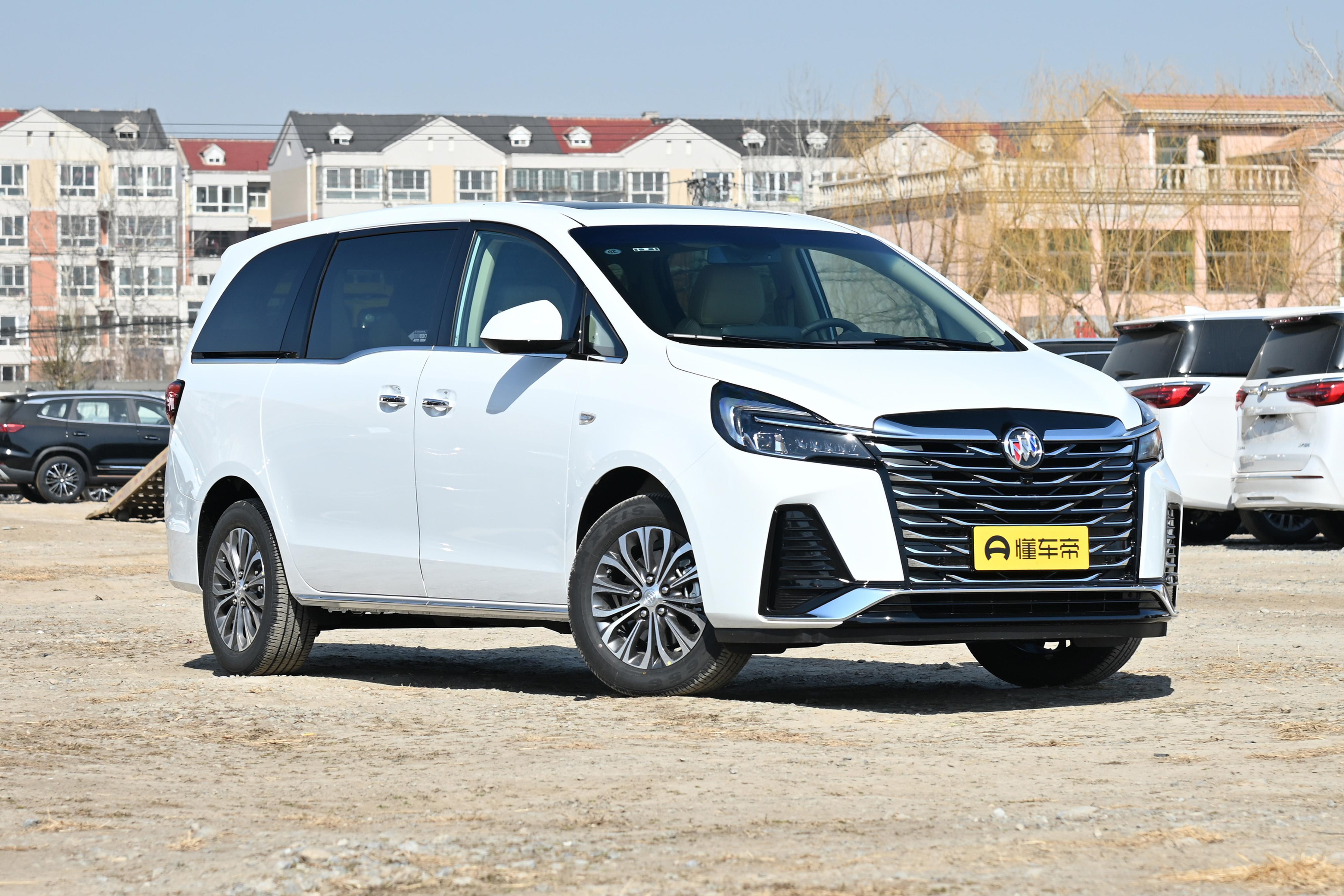 自驾出游选什么车型好，自驾游合适的车