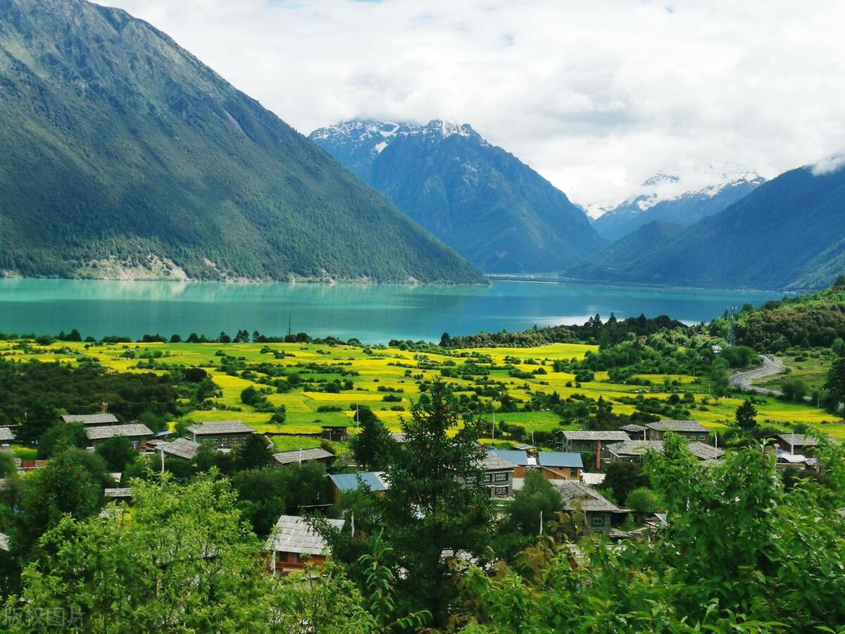 西藏旅游哪里值得去，西藏旅游最值得去的景点推荐