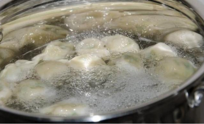 饺子冷水还是热水下锅，煮水饺的正确步骤