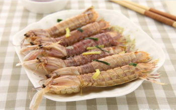 吃皮皮虾扎嘴怎么办，吃皮皮虾怎么剥壳
