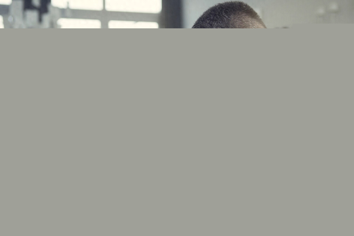 为什么现在的人都过的很累，人这么累为了什么