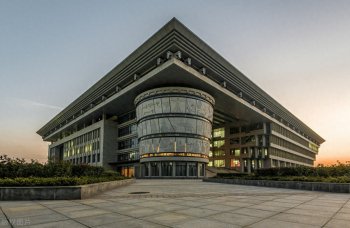 河南科技大学什么档次，评价怎样