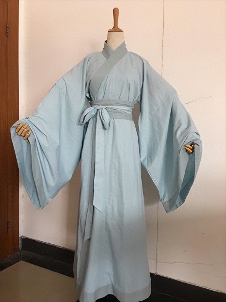 汉族有自己的服装吗，真正的汉族服饰
