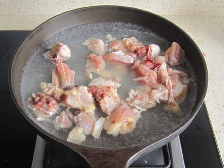 榴莲可以炖鸡吗，榴莲炖鸡的正宗做法
