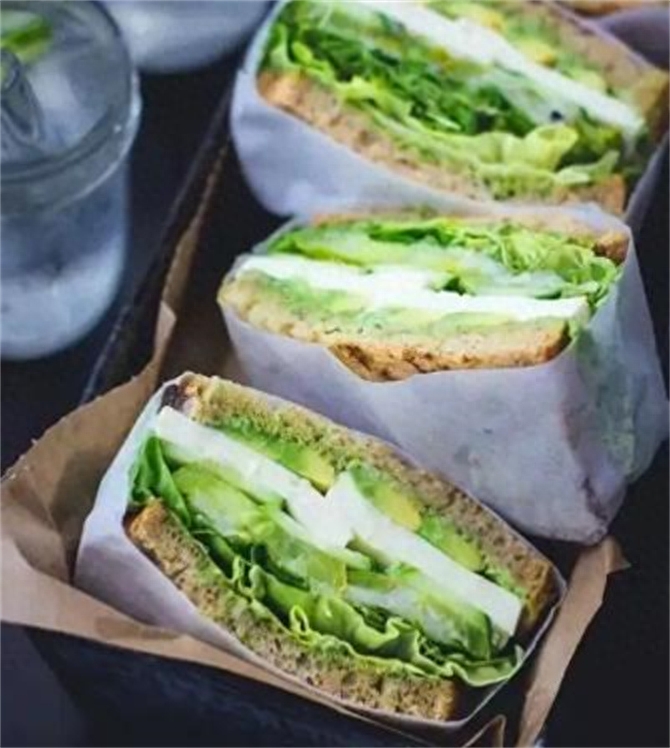 买来的牛油果怎么吃，牛油怎么吃才好吃