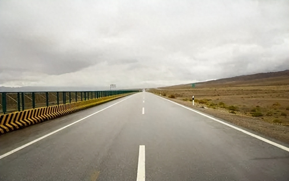 中国公路为什么经常修，中国城市反复修路的原因