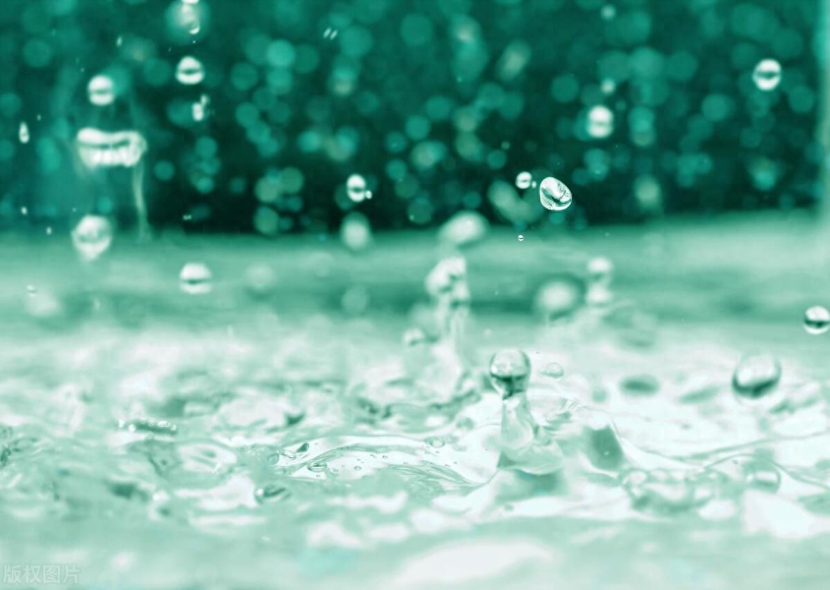 雨水为什么是一滴一滴的，雨滴是怎么来的