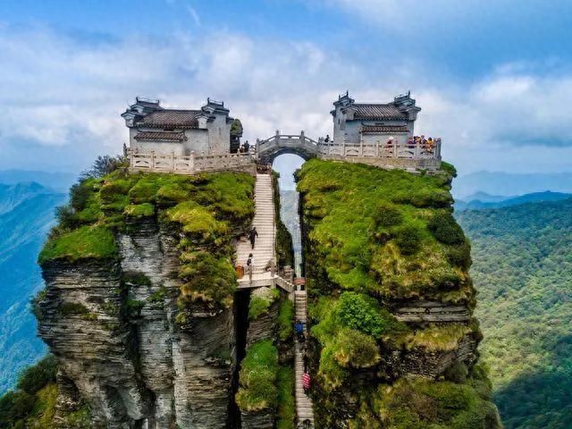 梵净山为什么是贵州第一山，贵州名山梵净山