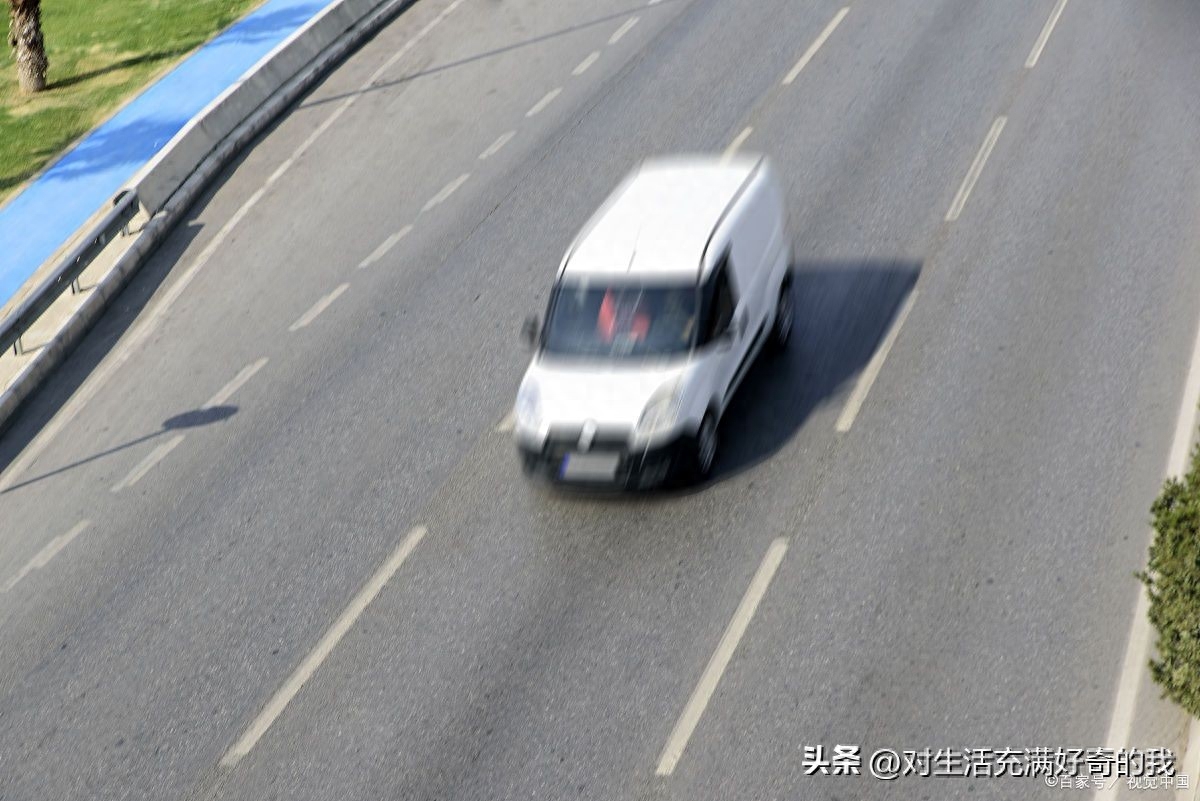 颠簸路段怎么行驶，如何在颠簸路段行驶车辆