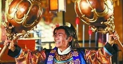 李元霸到底有多厉害，李元霸的战力有多强