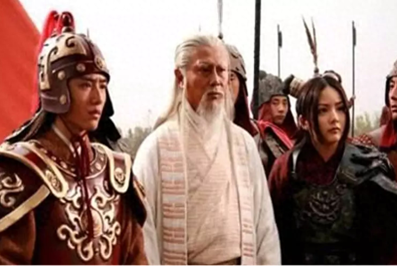 闻仲为什么那么厉害，闻仲封的神地位高吗