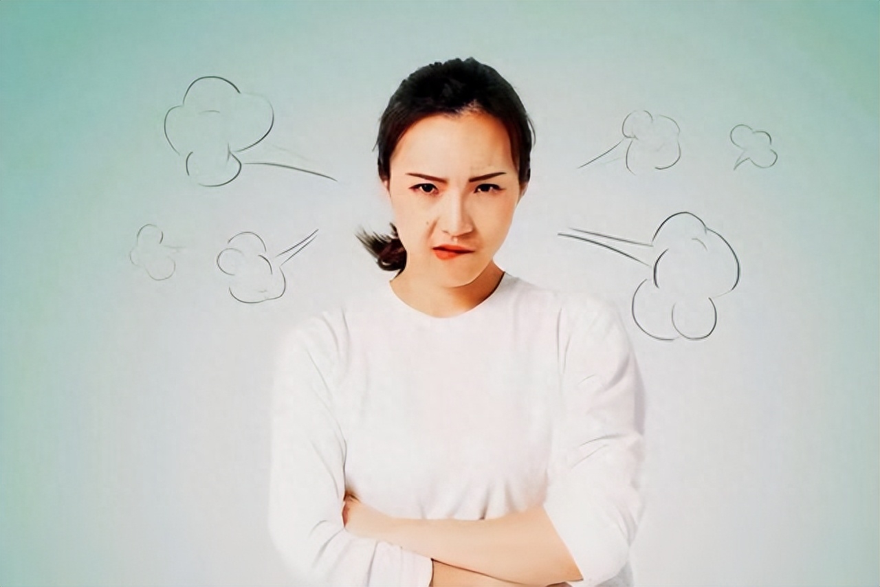 哪类人最容易长斑，女人容易长斑的原因