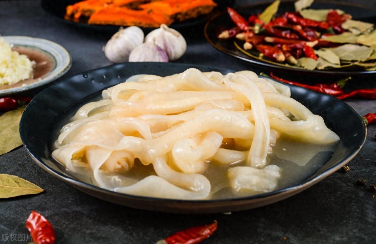 鸭肠要怎么清理，鸭肠子的清洗方法技巧