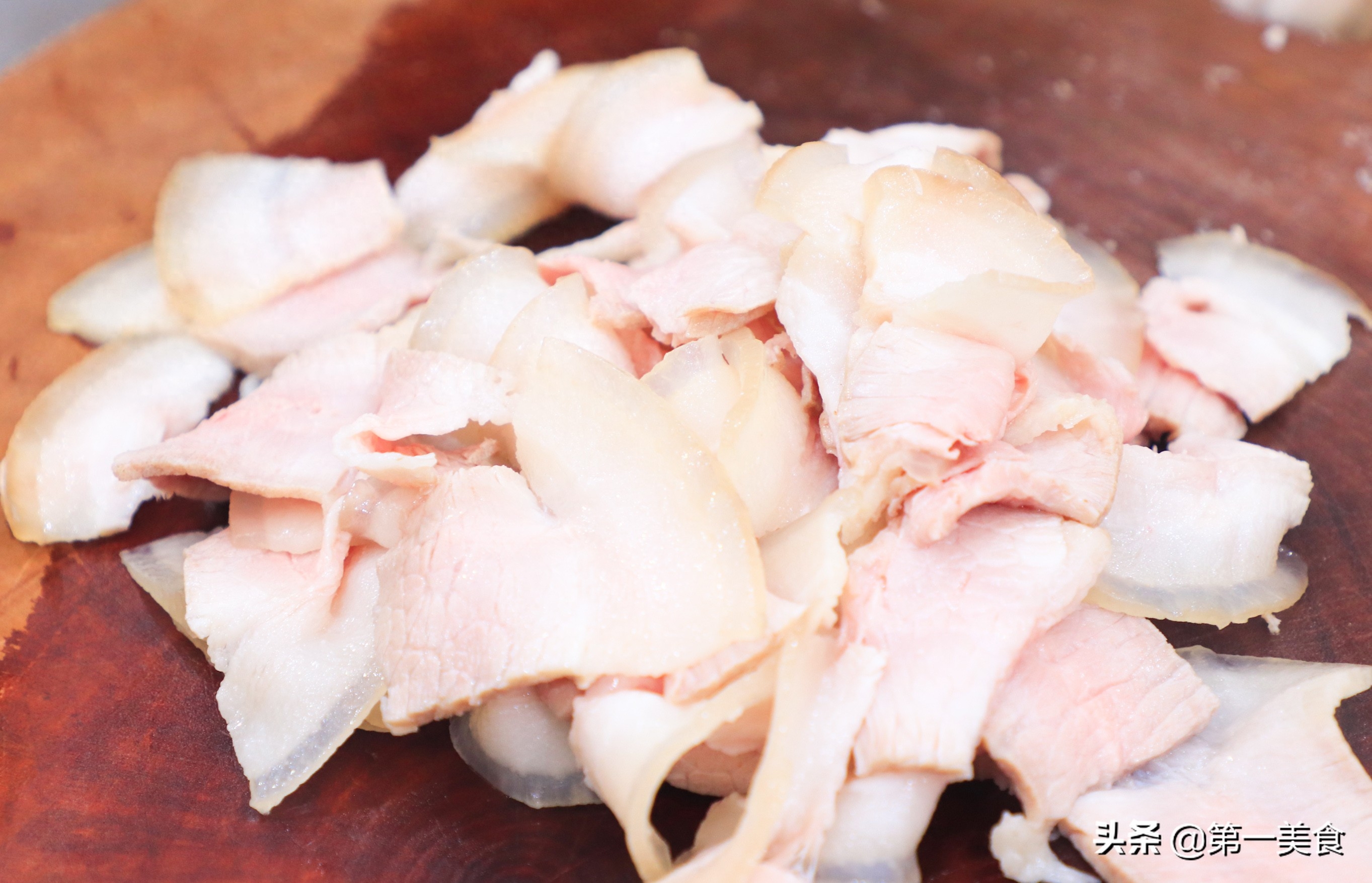 回锅肉怎样做不油腻，回锅肉不腻的做法窍门