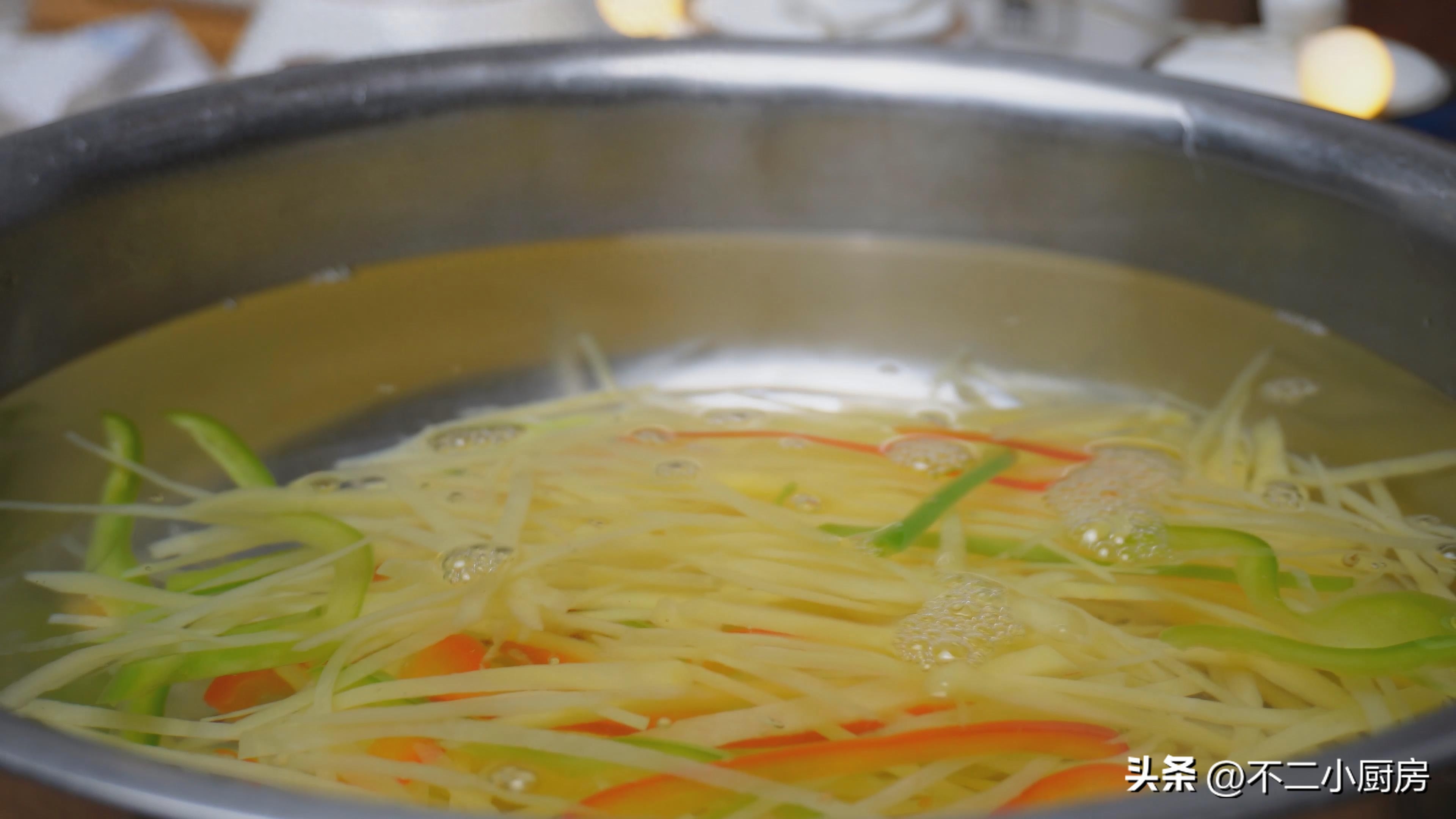 凉拌土豆丝怎么做，凉拌土豆丝的做法步骤