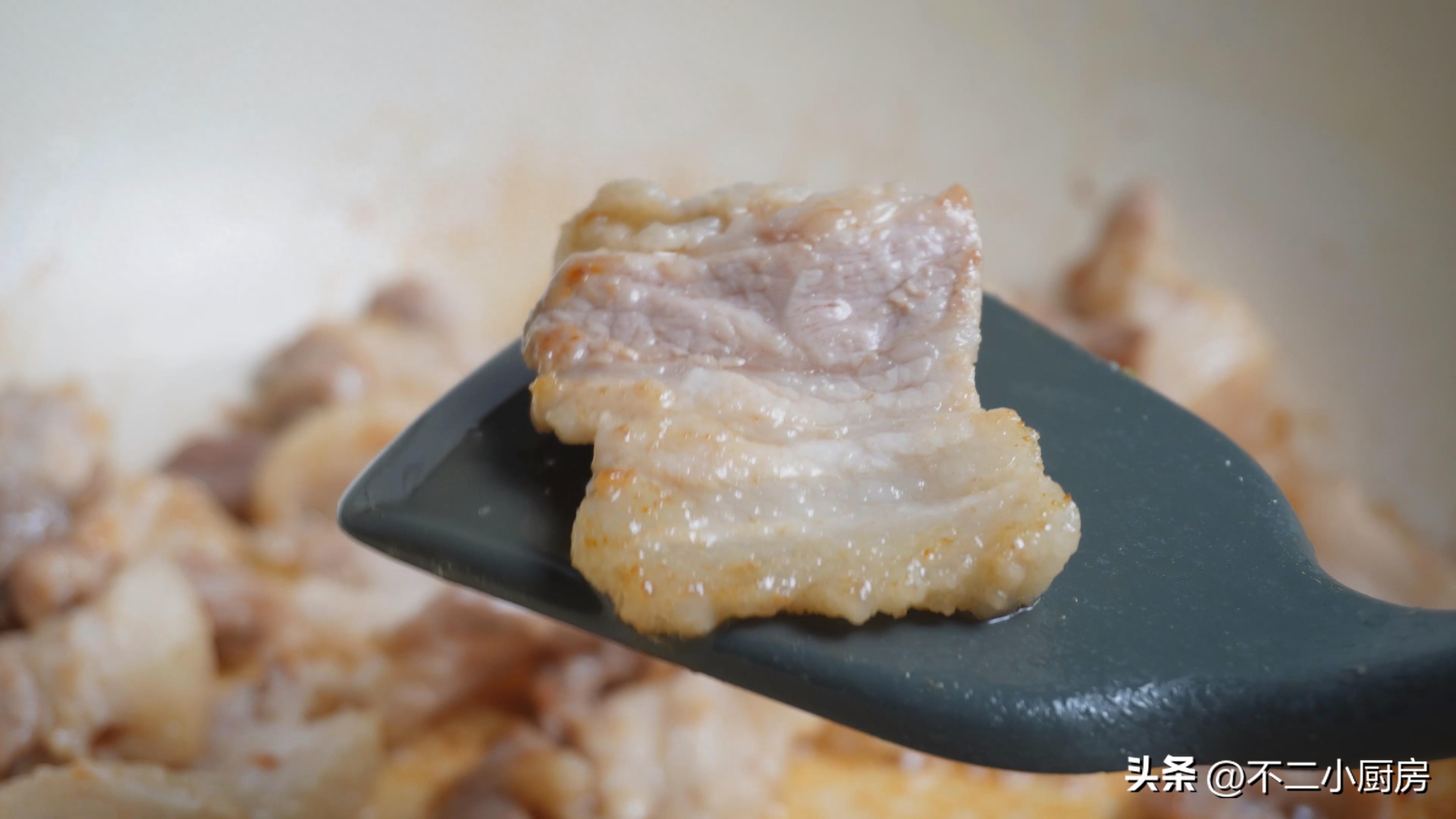 干锅土豆片怎么做，干锅土豆片的做法步骤