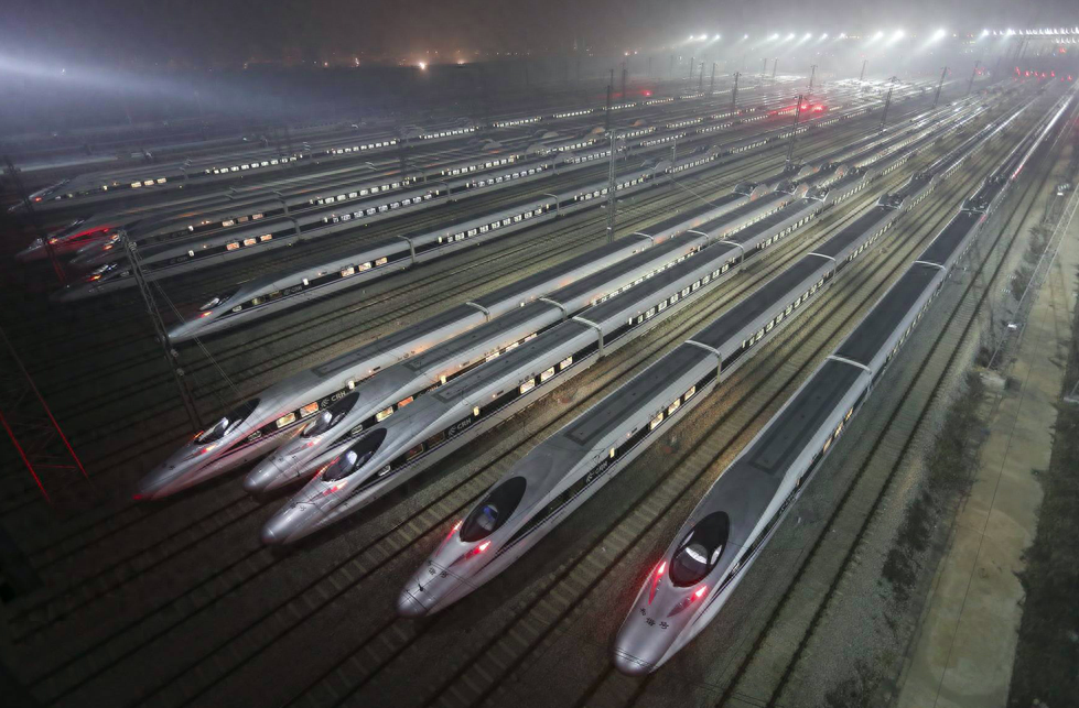 高铁为什么早上第一班是空车，高铁晚上12点后还跑吗