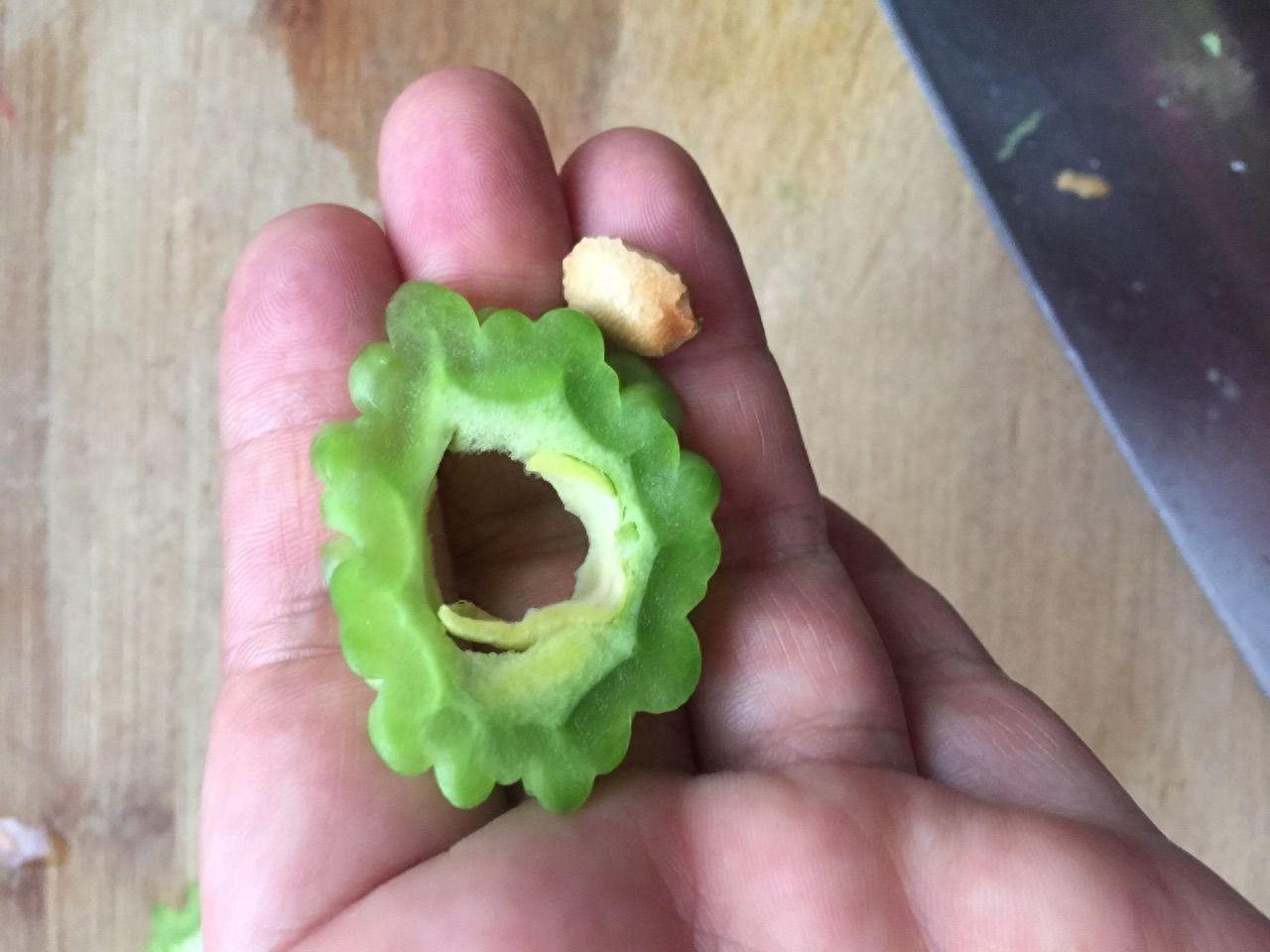 苦瓜太苦怎么办，让苦瓜不苦的方法