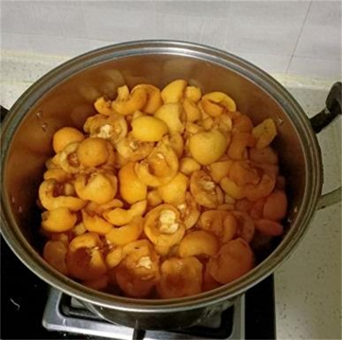 枇杷膏怎么制作，零失败的枇杷膏制作教程