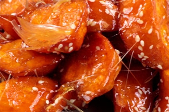 拔丝红薯怎么制作，拔丝红薯做法教程