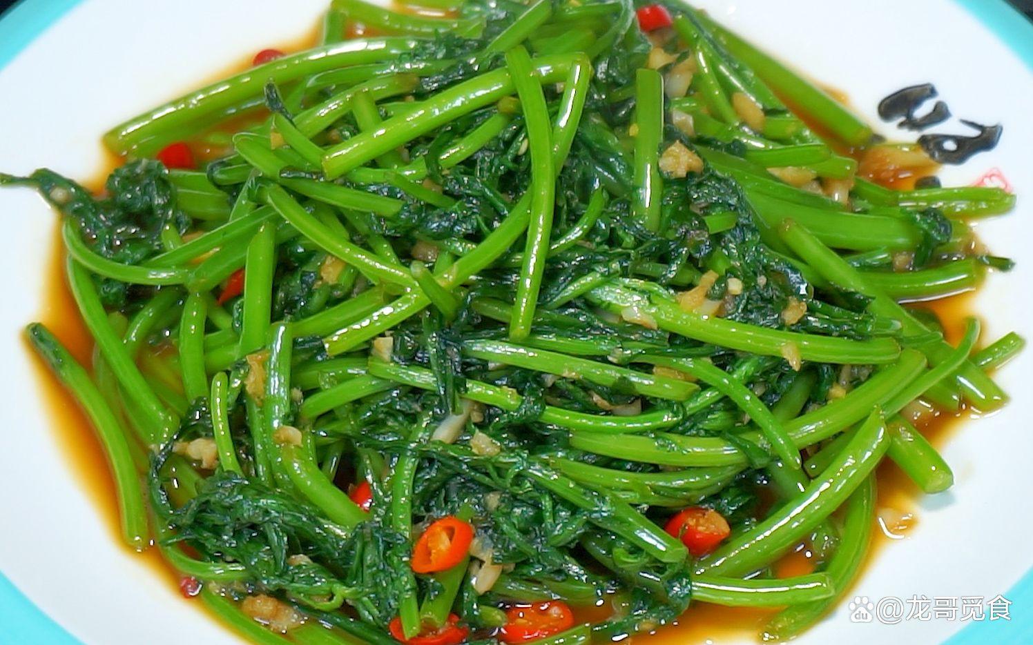 蒜蓉茼蒿怎么炒才好吃，蒜泥茼蒿最正宗的做法