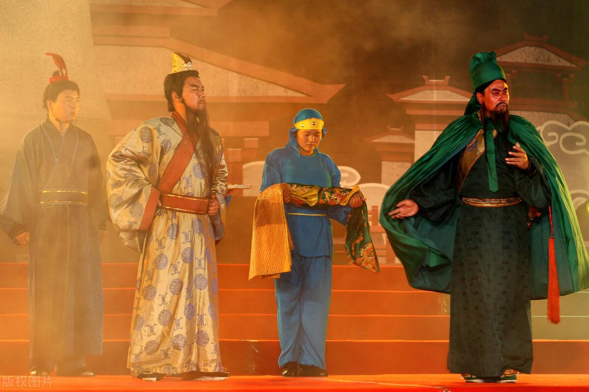 三国演义简介，三国演义简介及主要内容