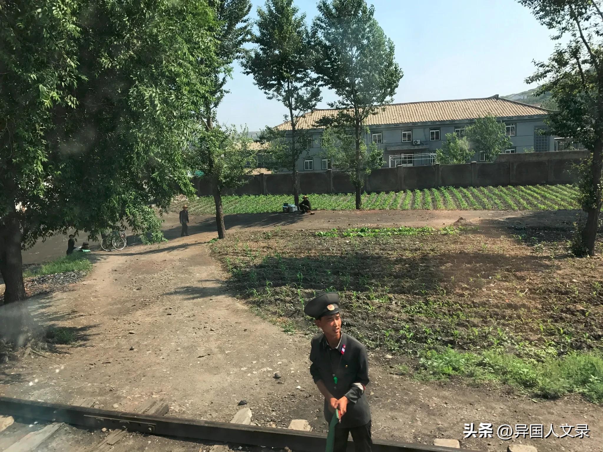 朝鲜是个怎样的国家，朝鲜人休闲的时候都干些什么