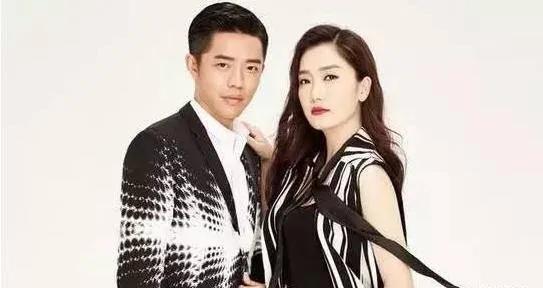 凤凰传奇叫什么名字，凤凰传奇个人简历