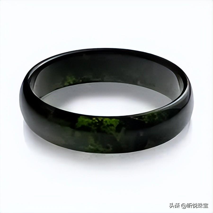 墨玉怎么清洗？墨玉会发亮吗？