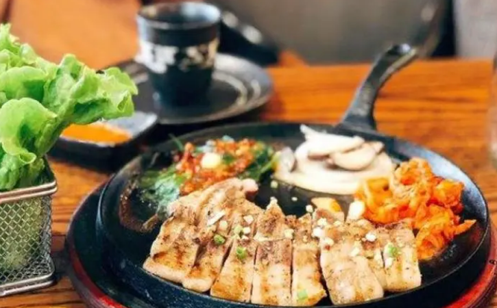 韩国烤肉加盟店哪家好？韩国烤肉加盟店排行榜