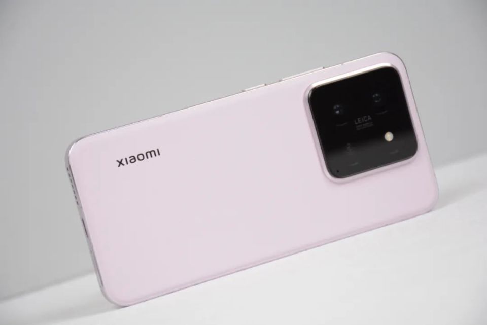小米14和14pro有什么区别？小米14和14pro的区别