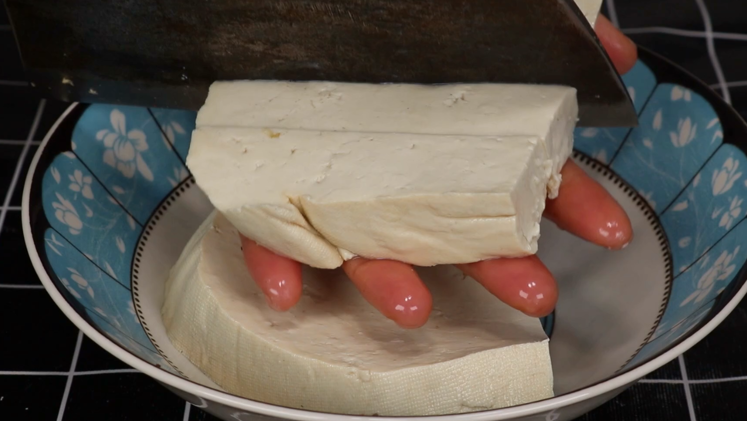 麻婆豆腐怎么做？麻婆豆腐正宗做法