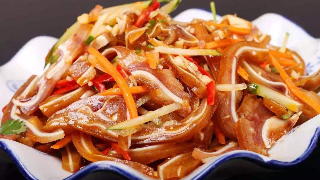 年夜饭做几道菜？年夜饭必备的十二道菜