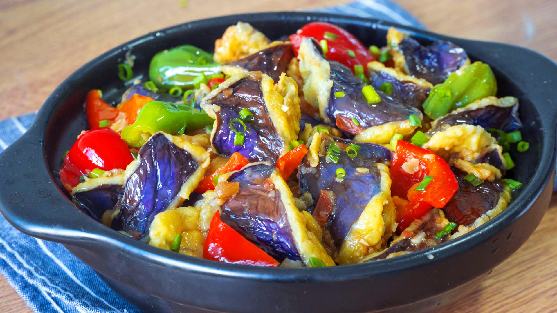 年夜饭做几道菜？年夜饭必备的十二道菜