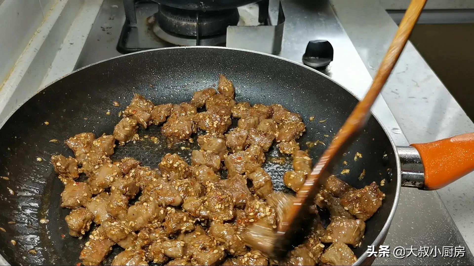 孜然牛肉粒怎么做？孜然牛肉粒的做法教程