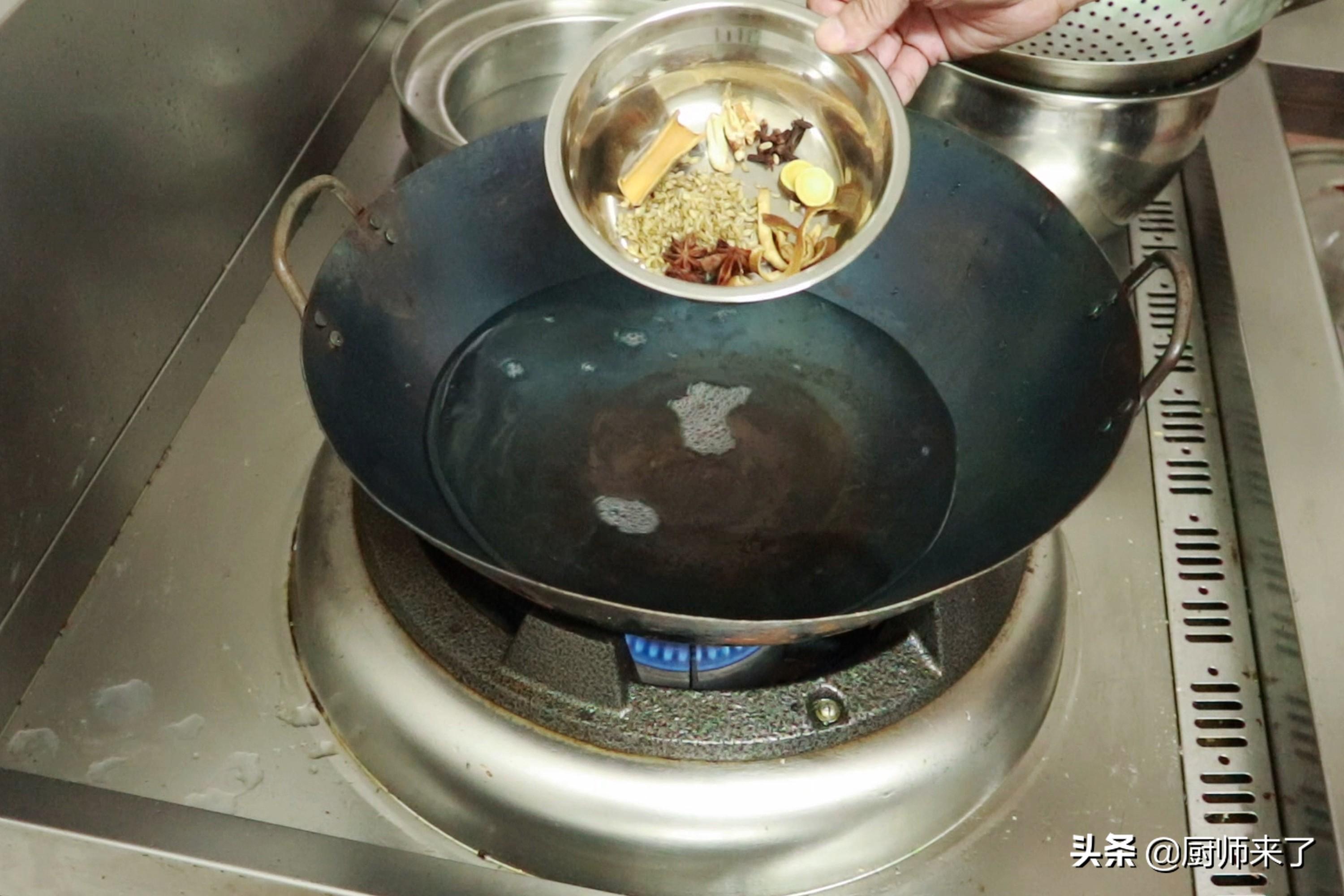 豆豉鲮鱼罐头怎么做？豆豉鲮鱼罐头做法