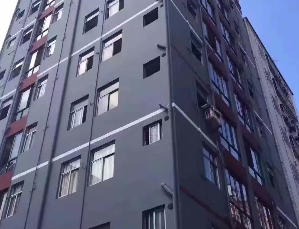 楼梯房还是电梯房好？买电梯房好还是楼梯房好？