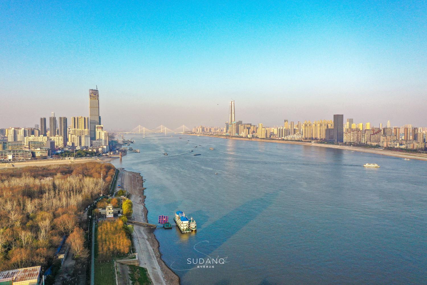 江城是哪个城市？中国有江城这个城市吗？